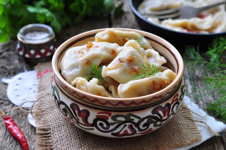 ВАРЕНИКИ С КАРТОФЕЛЕМ И ГРИБАМИ