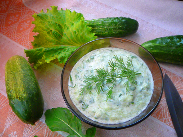 Вкуснейший огуречный соус — лучше майонеза